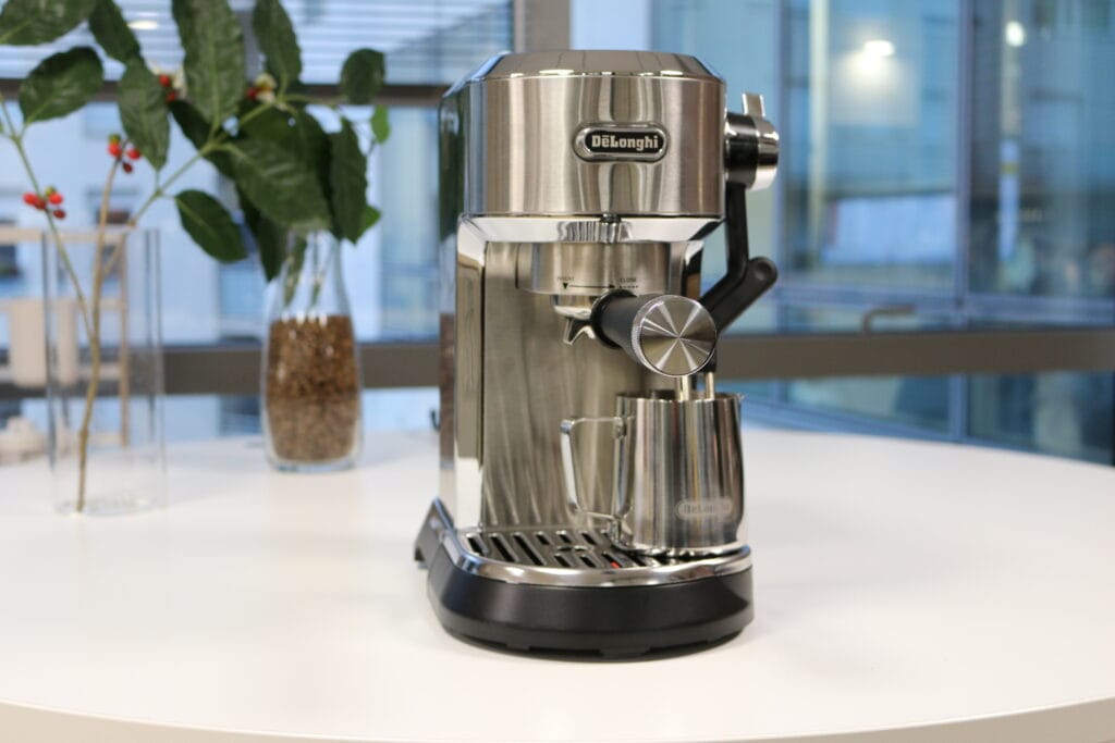 Delonghi Dedica Maestro Plus