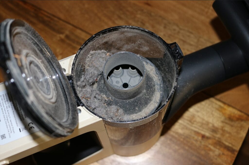 Aspirateur balai Roborock H5 (c) Labo Maison