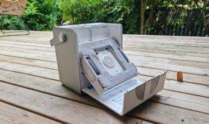 Robot laveur de vitres Ecovacs Winbot W2 Omni. (c) Labo Maison
