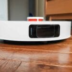 Aspirateur robot Xiaomi X20 Pro disponible à 499 € en France. (c) Labo Maison