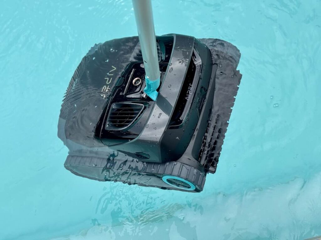 Le robot piscine Aiper repéché © Labo Maison