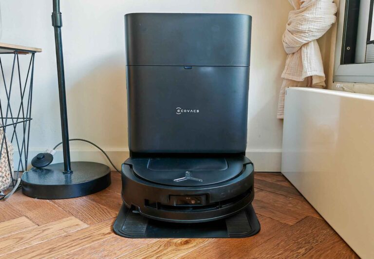 L'aspirateur robot Ecovacs Deebot T80 Omni en promo à 725 €