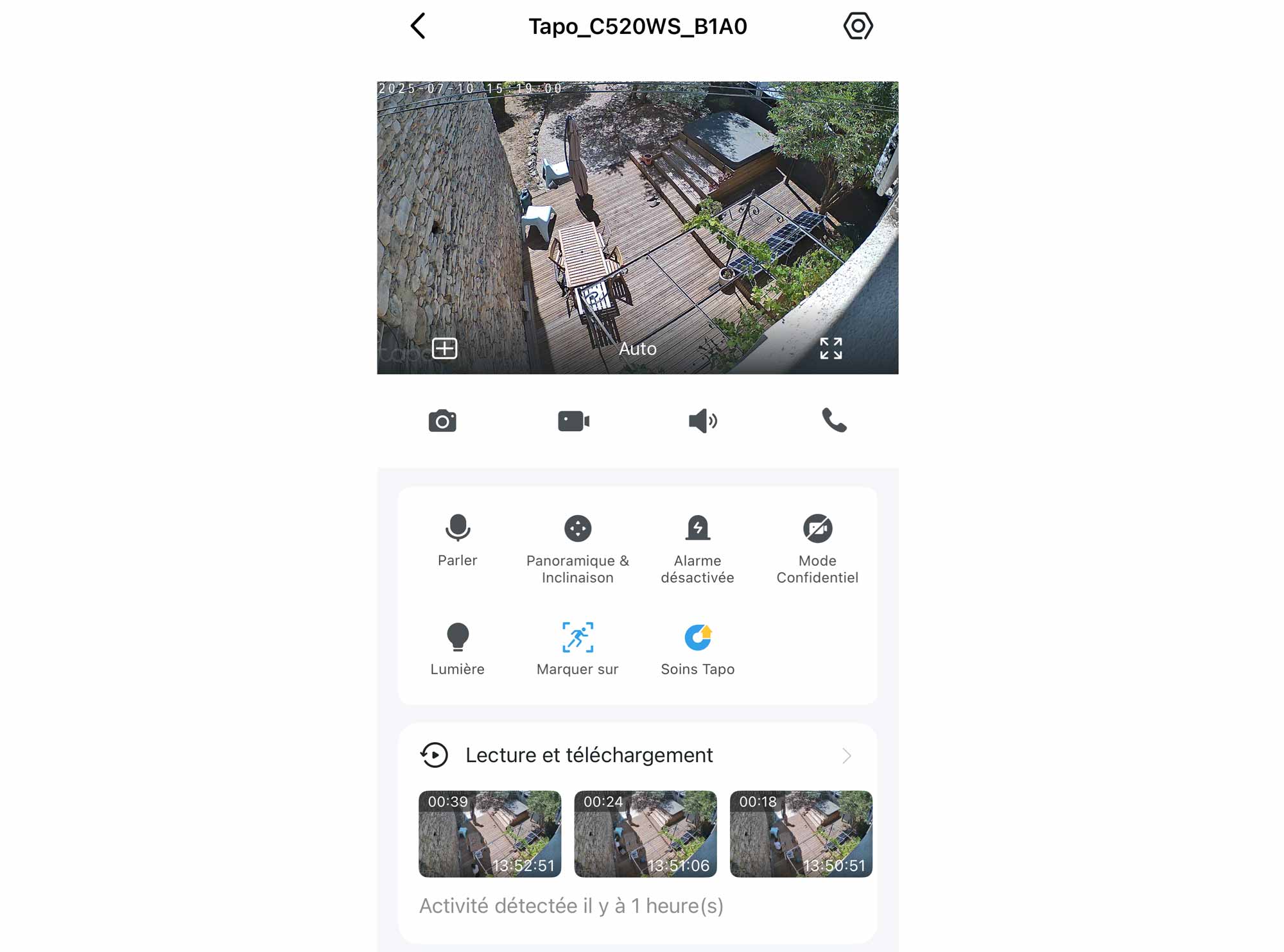 Interface de l’application TP-Link Tapo affichant le flux vidéo