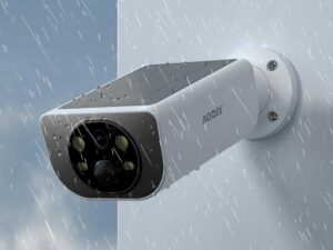 Caméra de surveillance étanche AOQEE S1 avec indice IP65 pour usage extérieur